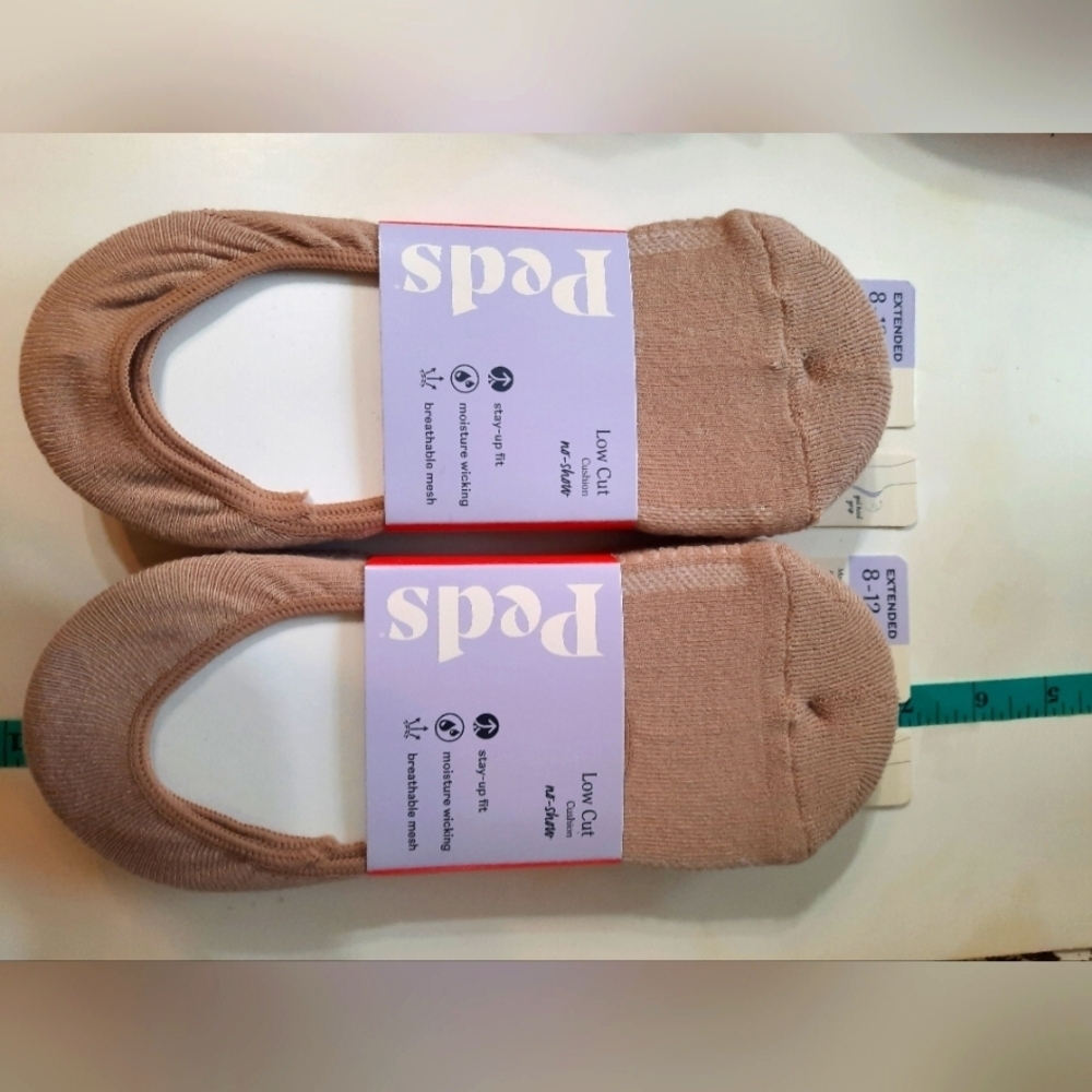 New Peds Womens Low Cut Socks Nude Color 8-12